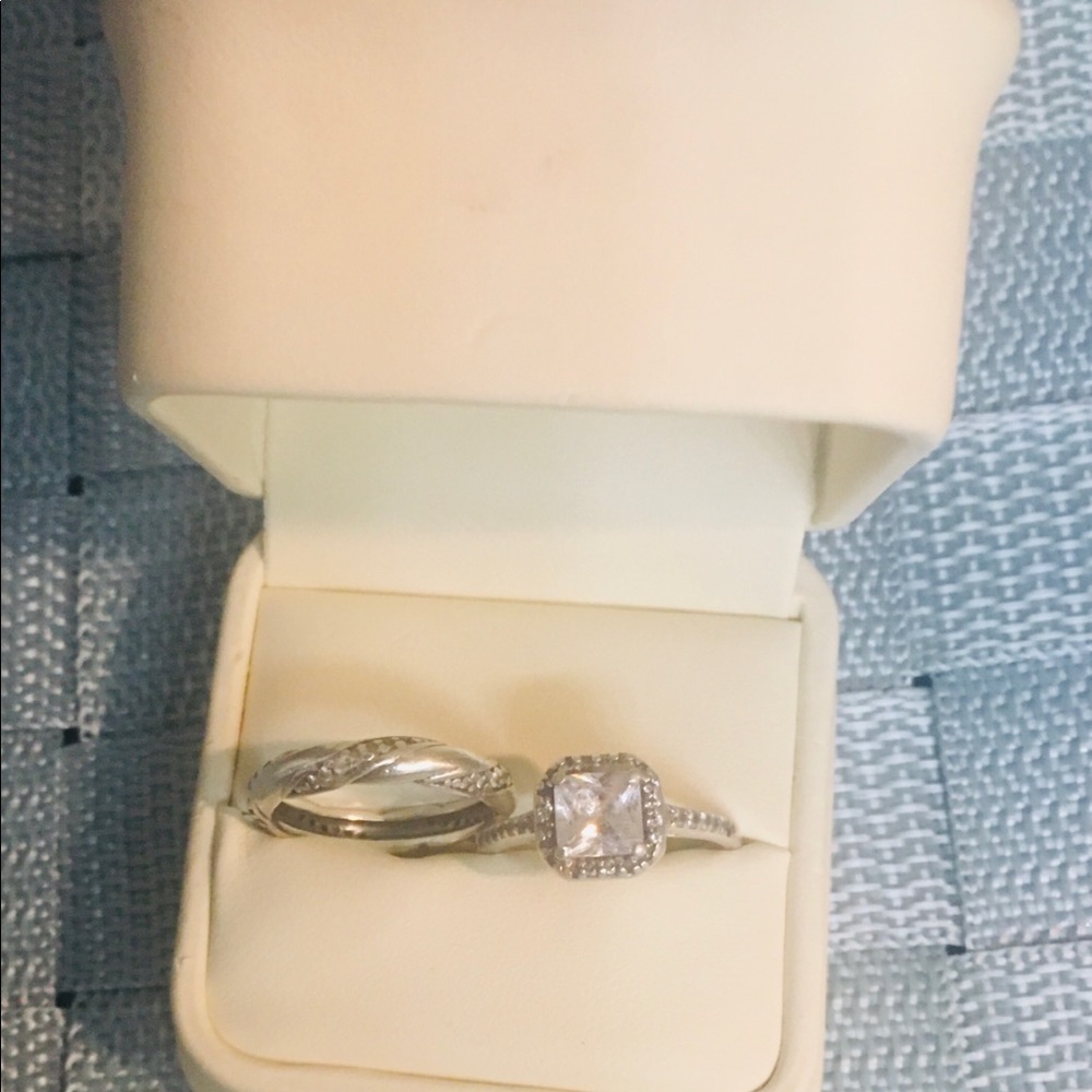 Pandora ring set